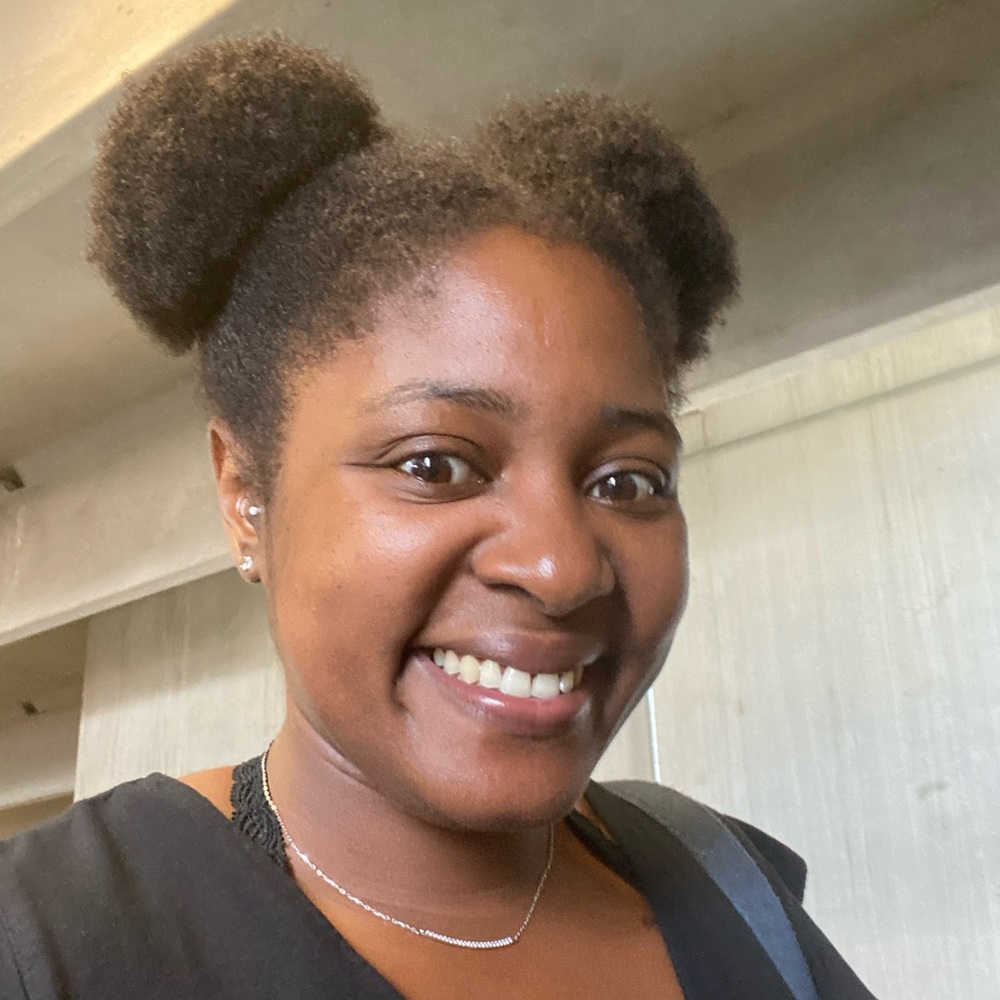 Meet your Posher, Ariam